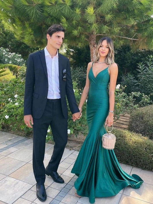 Top 5 Emerald Green Prom Dresses That Are Trending In 2023 Prom