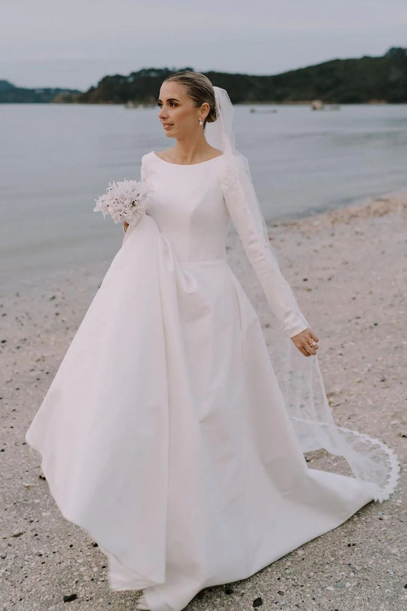 Beach Wedding Dresses Long Sleeves Satin