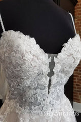 A-Line Lace Beach Wedding Dresses Sleeveless V-neck Tulle Applique