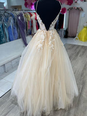 Hot A Line Tulle Lace V Neck Champagne Formal Prom Dresses Online