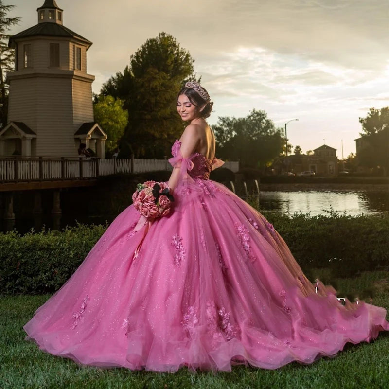 Pretty 2025 Pink Quinceanera Dresses Puffy Lace Off Shoulder Sweet 16 Gowns