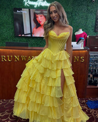 Ruffles Strapless 2025 Tiered prom Dress Yellow Lace Chiffon Split