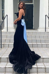 V-Neck Velvet Black Formal Dress 2025 Mermaid Spaghetti Straps with Bow