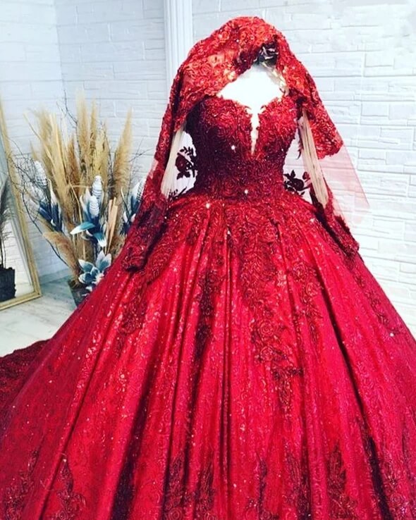 Red bridal gown online