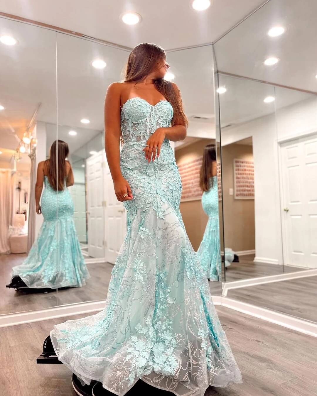 Gorgeous Lace Mermaid Blue 20224 Prom Dresses Sweetheart Long Formal Dress UK