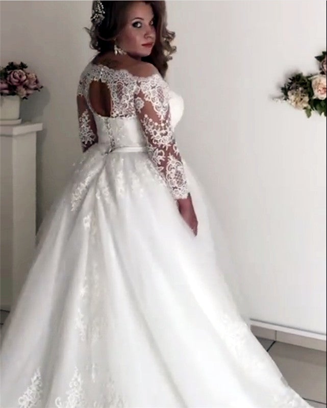 A line Lace Long Sleeves Plus Size Wedding Dresses Illusion Tulle