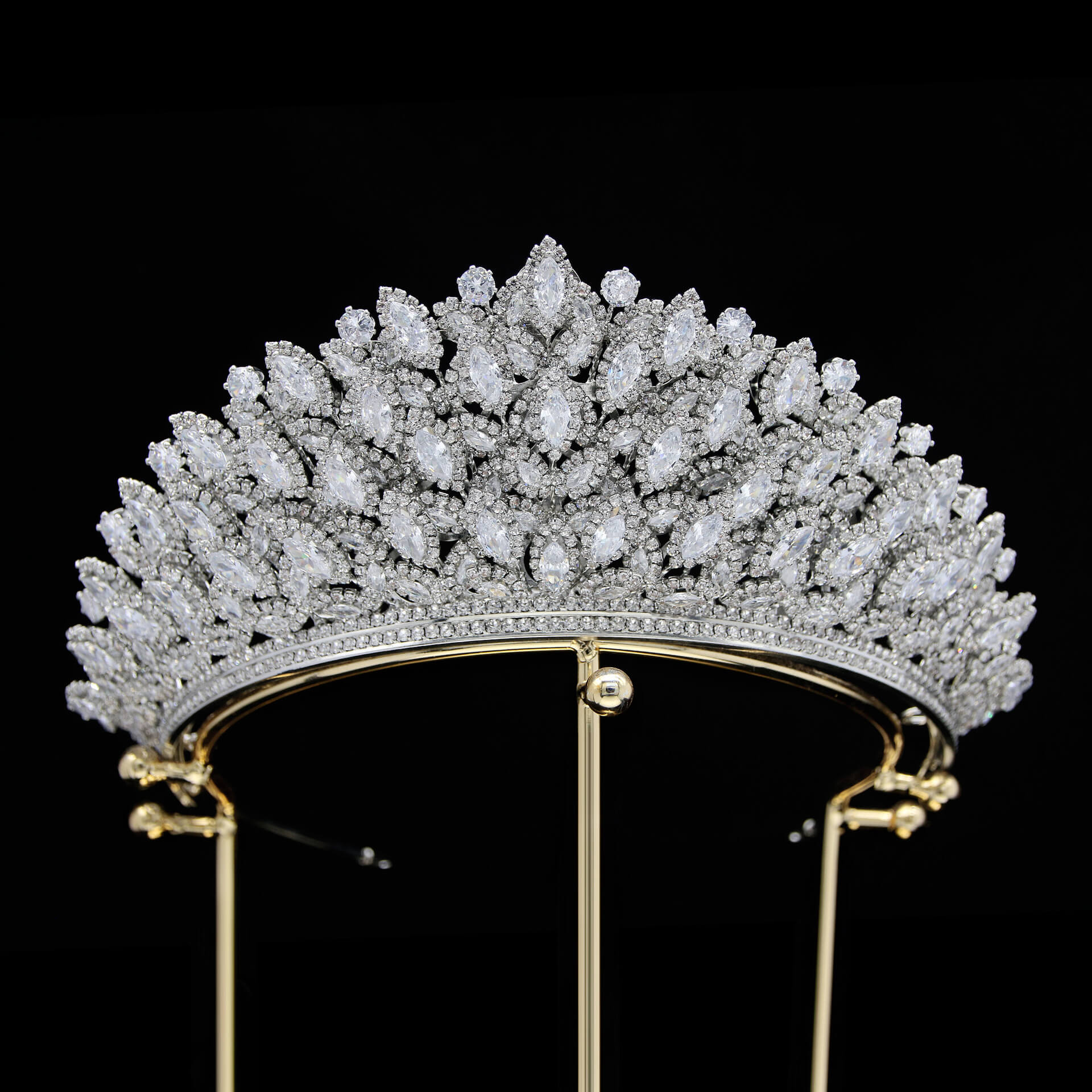 New Design Zirconia Tiaras Bridal Crowns Classic Rhinestone Quince Crowns MyChicDress