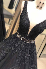 Sexy Sleeveless V Neck Lace Beading Black Long Prom Dresses MyChicDress